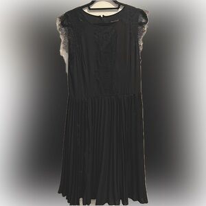 Never Worn Banana Republic Black Lace With Pleated Skirt LBD Size 12